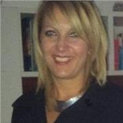 Docente di filosofia e scienze umane impartisce lezioni di Latino e Italiano